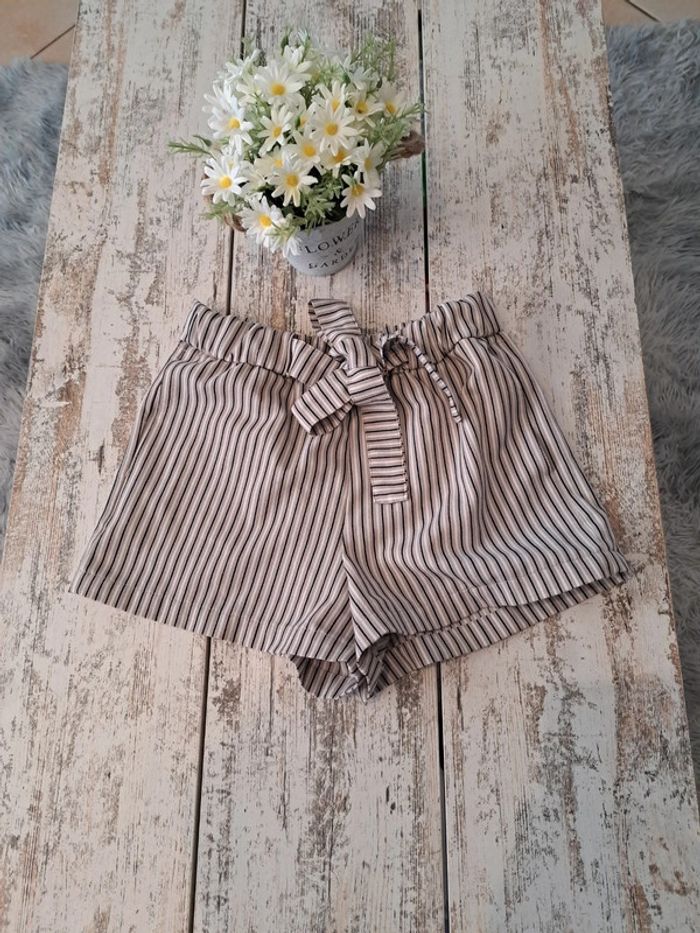 Short à rayures & poches et ceinture nouée - photo numéro 2