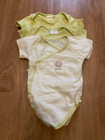 Lot de 3 bodies bébé 3 mois