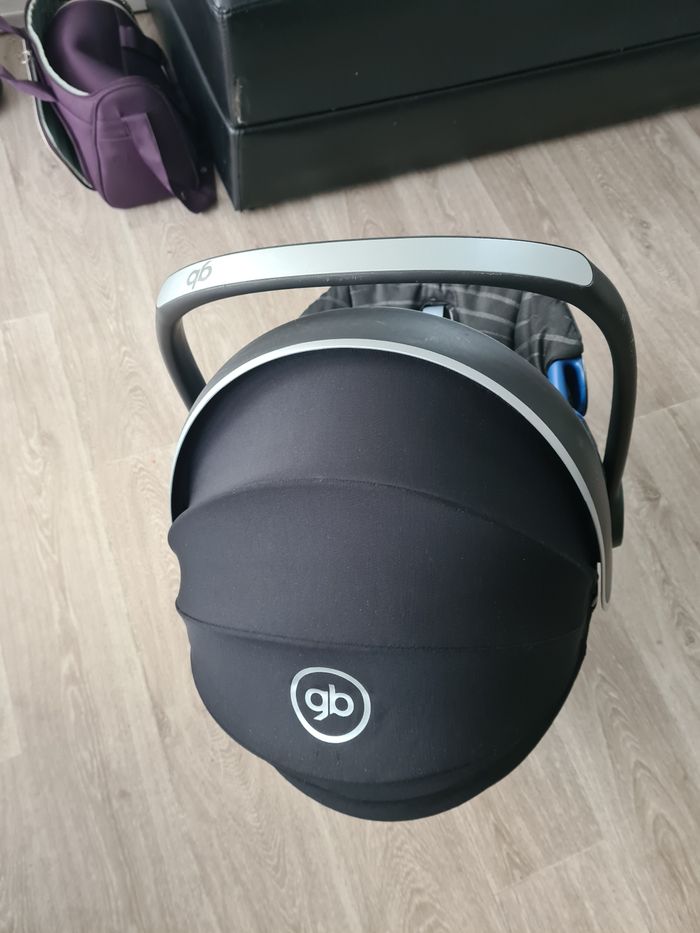 Cosy gb pockit et embase isofix - photo numéro 3