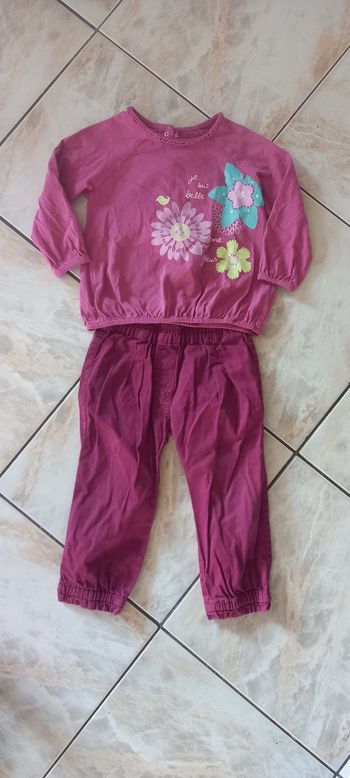 Ensemble T-shirt manche longue et pantalon taille 2 ans