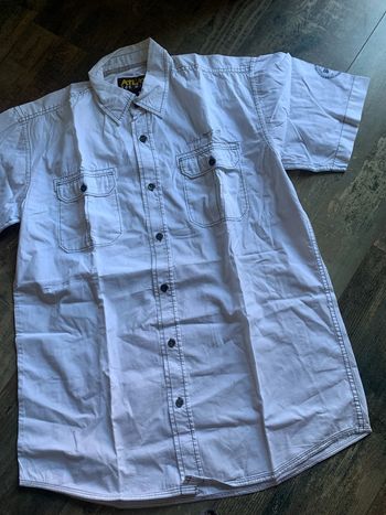 Chemise coutures apparentes manches courtes