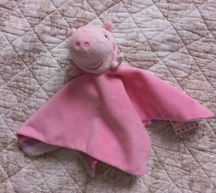 Doudou officiel Peppa Pig,