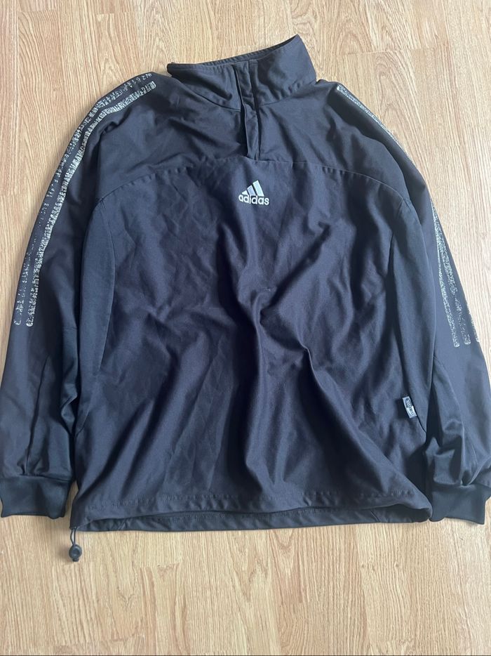 Pulls adidas