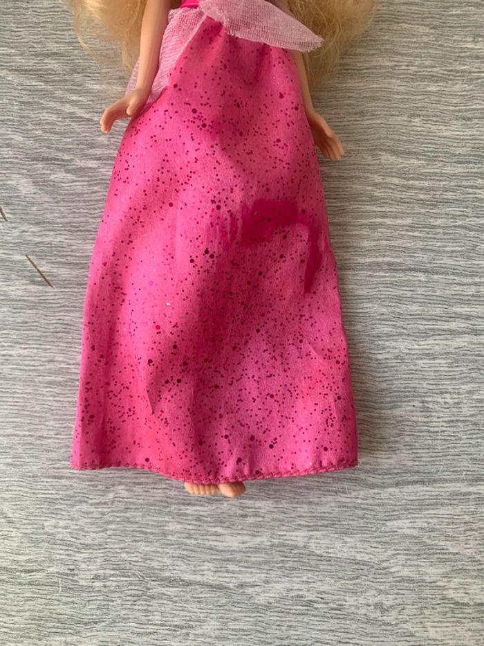 Barbie Disney Princesse Aurore - photo numéro 4