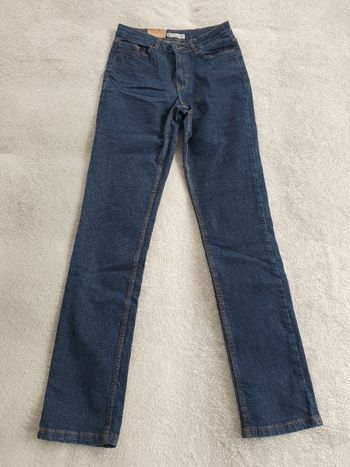Jean femme 34 ou 14 ans L30 neuf