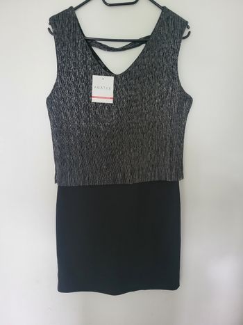 Superbe robe neuve