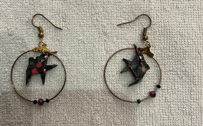 Boucles d’oreilles avec pendentif poisson en origami