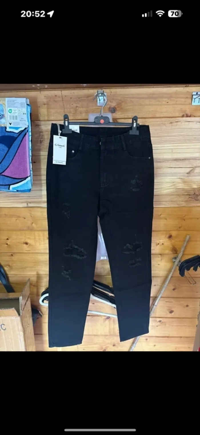 Jean’s à trou taille haute