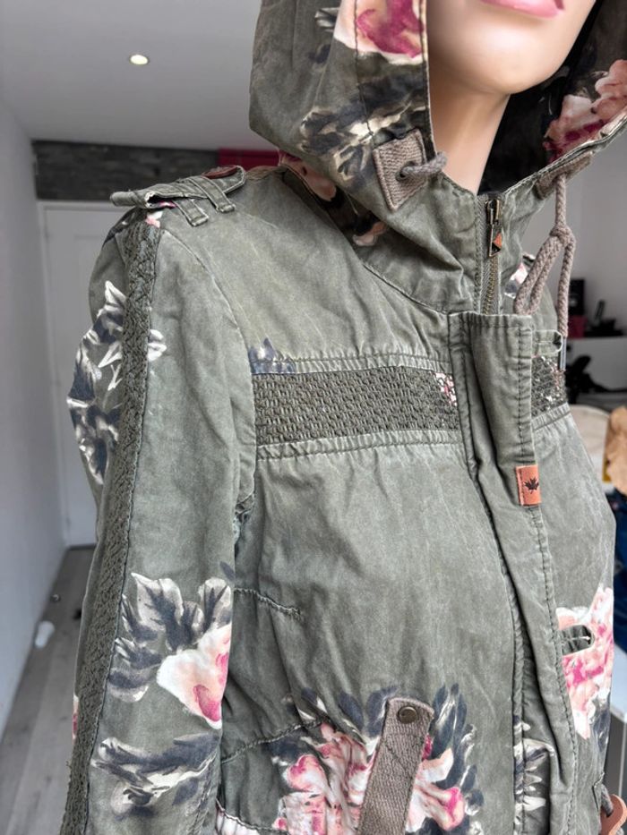Veste khujo avec capuche modèle à fleurs - photo numéro 8