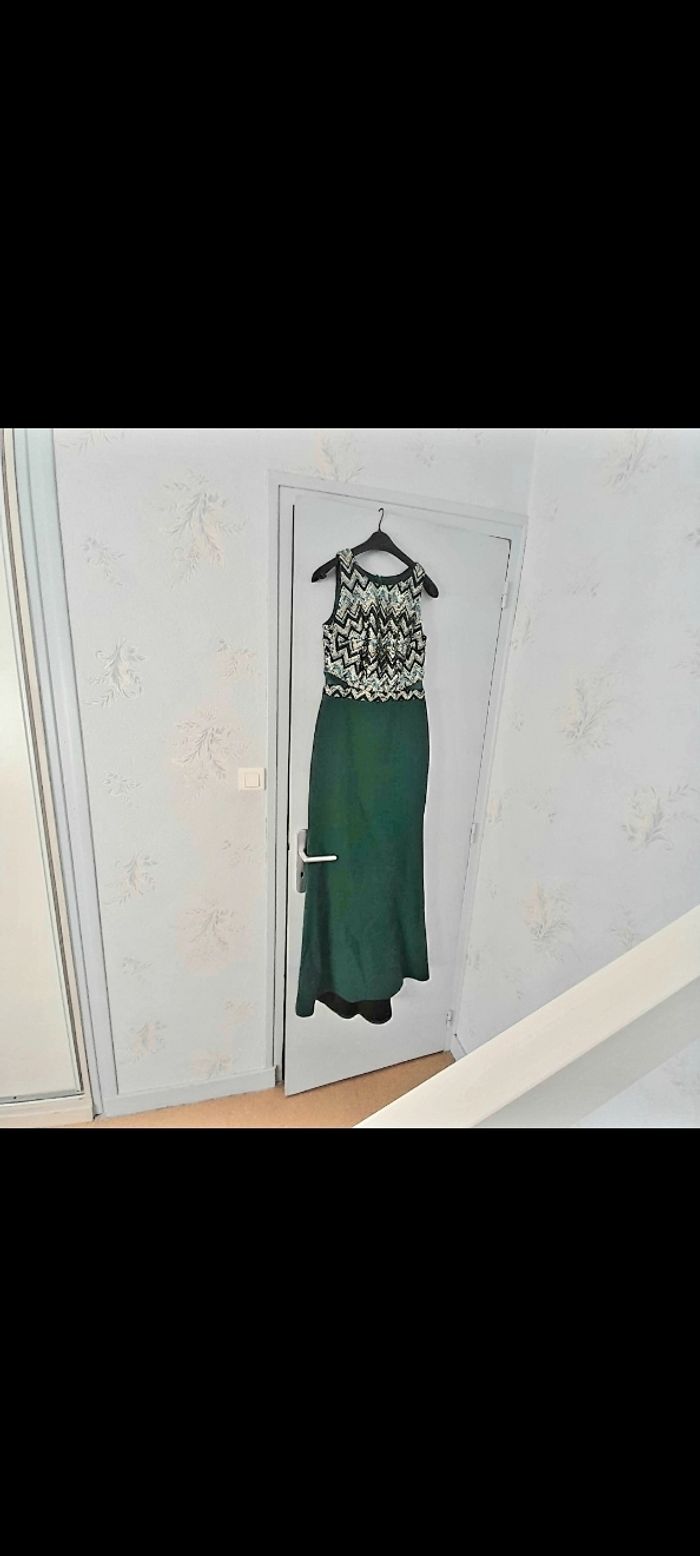 Robe de soirée élégante - photo numéro 4