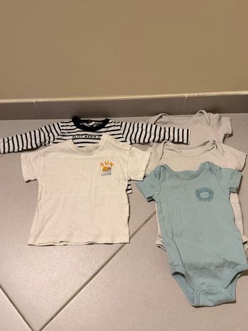 Lot vêtement garçon 12 Mois