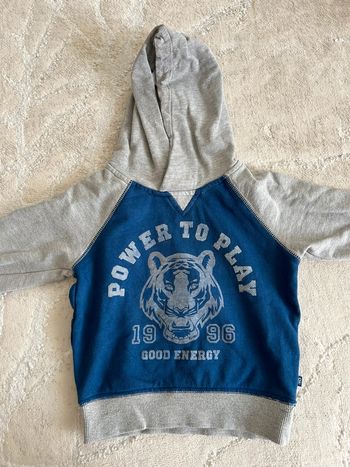 Sweat à capuche 24 mois