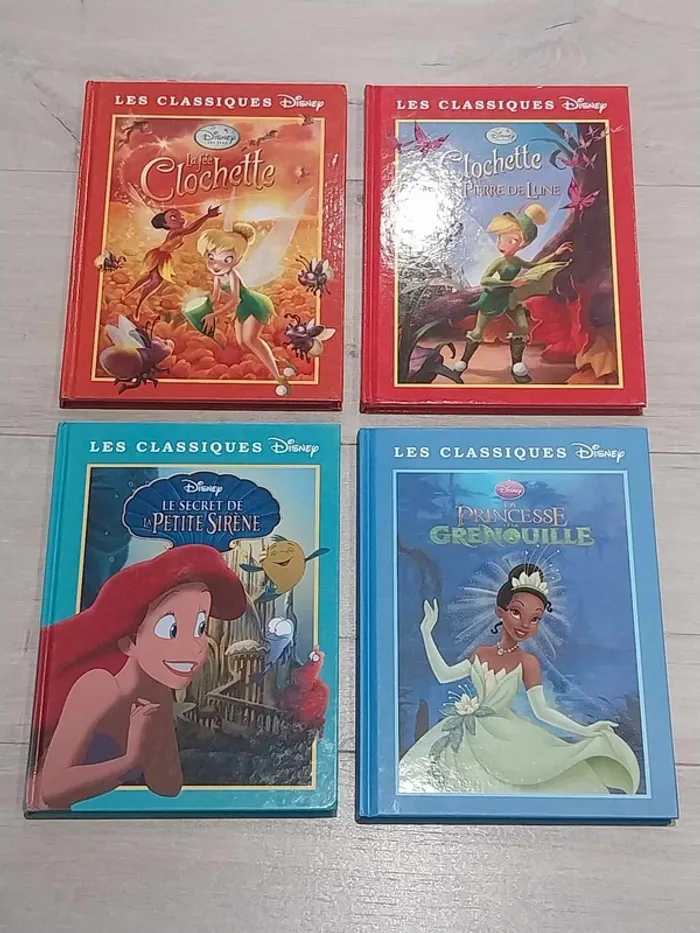 Lot de 4 livres Disney