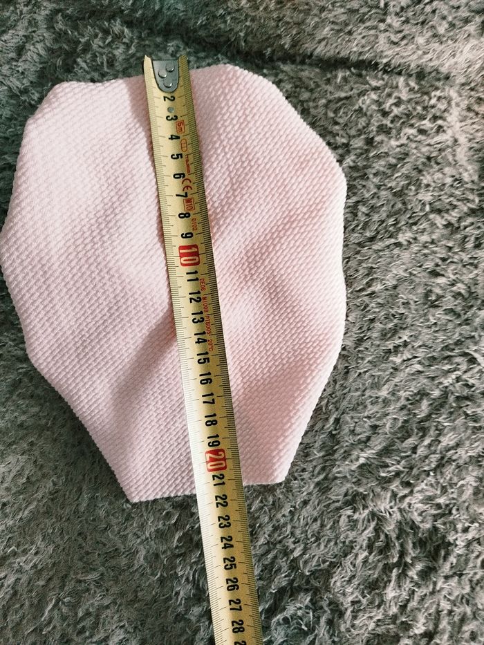 Bonnet fleurs Bébé neuf ni - photo numéro 4