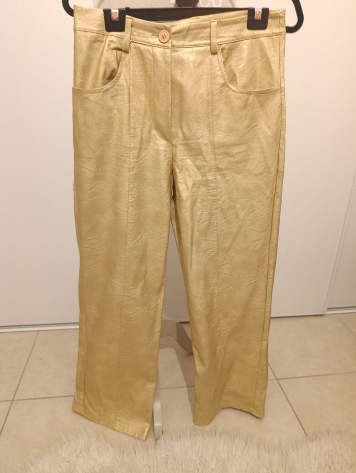 Pantalon Chantal B en simili– Taille M – Doré, idéal fêtes ! - photo numéro 2
