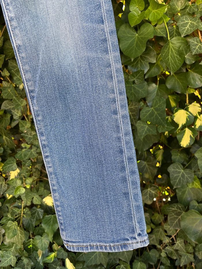 Jean levis 714 straight taille 24 longueur 30 - photo numéro 2