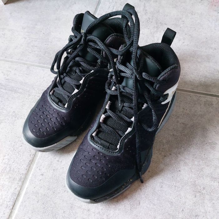 Chaussures basketball decathlon pointure 34