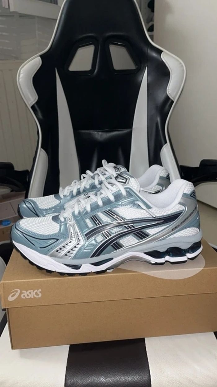Asics Gel Kayano 14 Bleu clair 44