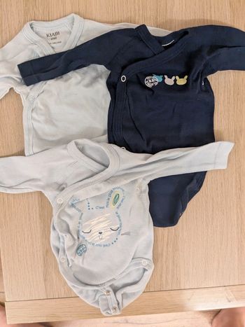Lot bodies naissance