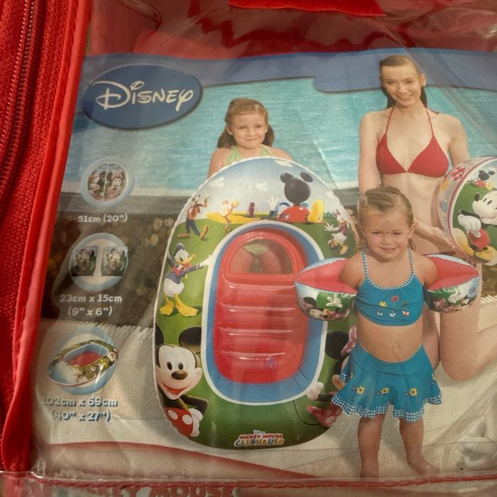 Cartable à roulette de plage avec trois accessoires - photo numéro 3