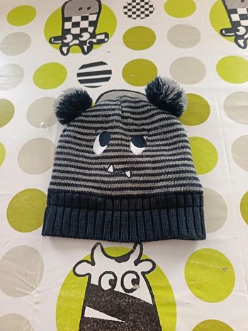 Bonnet taille 2 ans