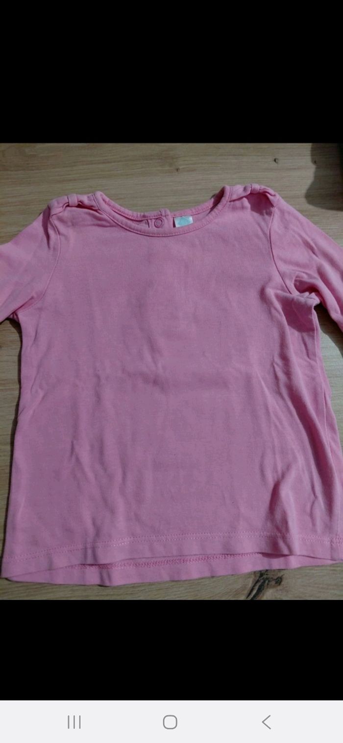 Lot de tee shirts - photo numéro 4