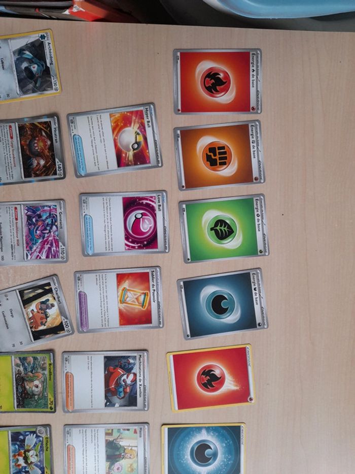 Lot de 50 cartes pokemon - photo numéro 9