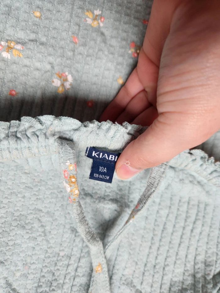 Ensemble top + short bleu fleuri kiabi 10ans - photo numéro 4