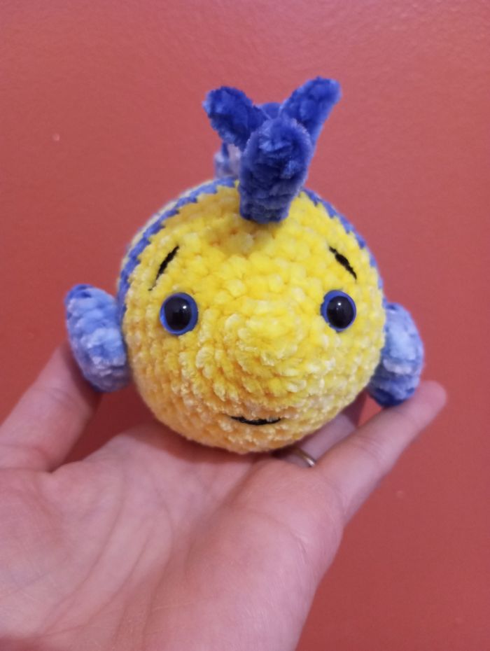 Joli petit poisson au crochet - photo numéro 2