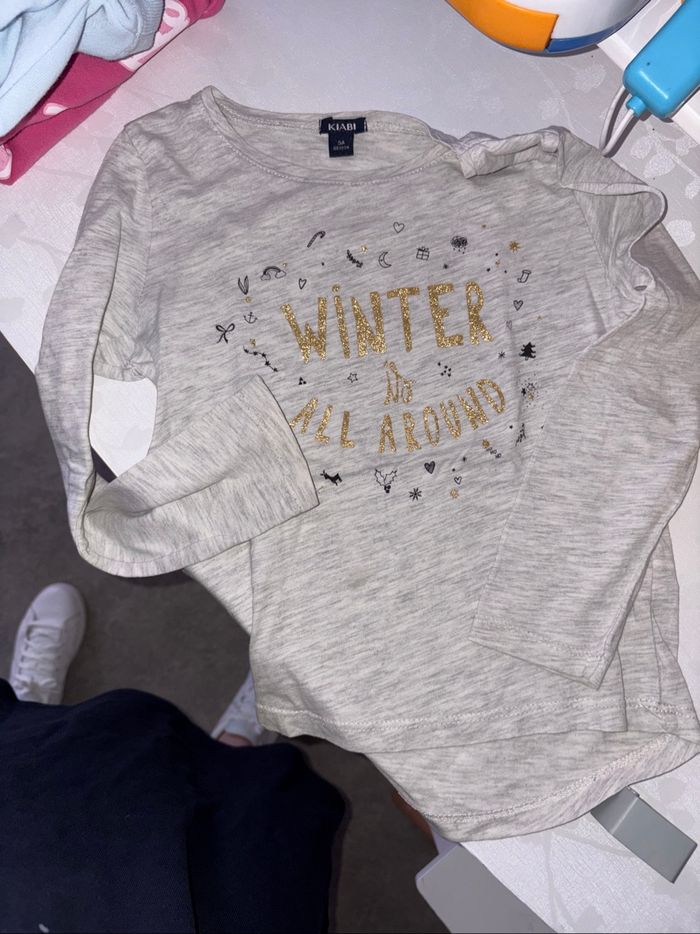 T-shirt