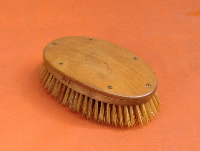 Ancienne brosse à tête type officier Plaquette bois de poirier - photo numéro 2