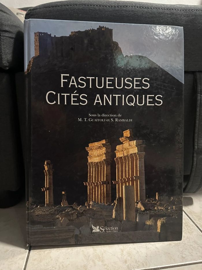 Gros Livre Fastueuses Cités Antiques