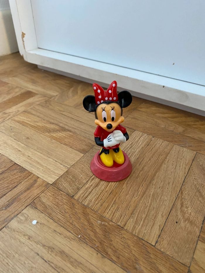 Figurine