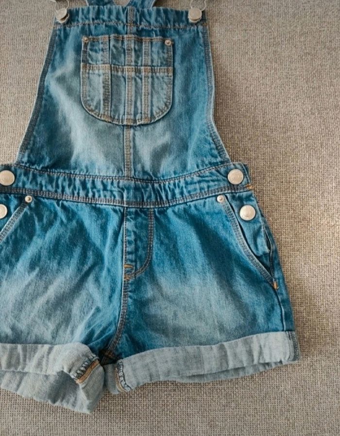 Salopette short en jean fille 9 ans kiabi - photo numéro 4