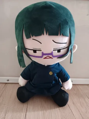 Grande peluche jujutsu kaisen maki
