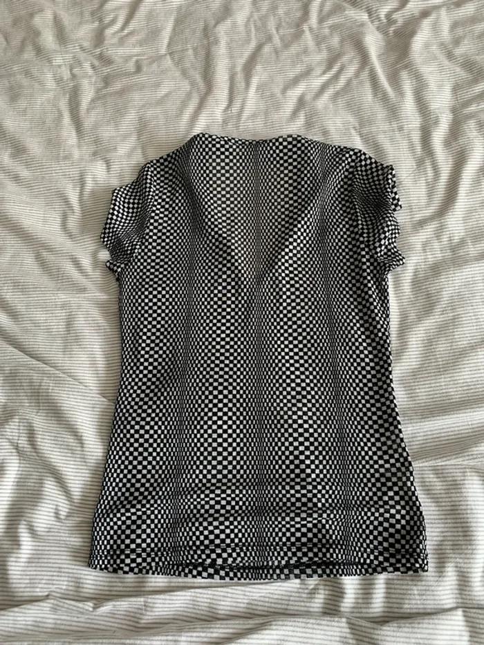 Tee-shirt transparent - photo numéro 2