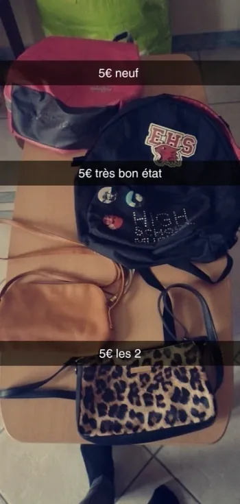 Lot fournitures scolaires et lot sacs