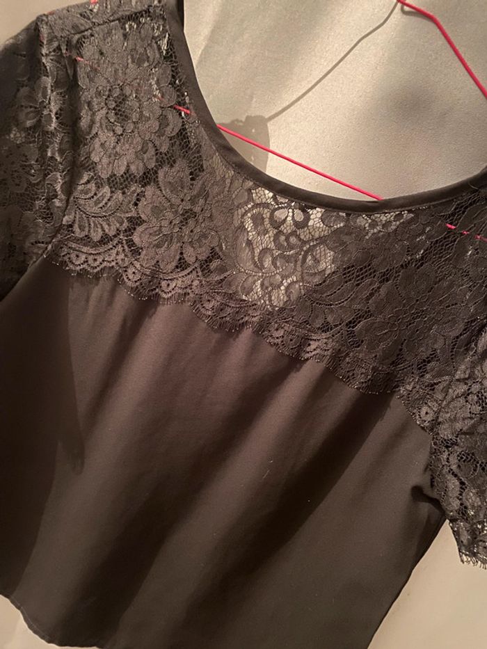 T-shirt dentelle - photo numéro 2