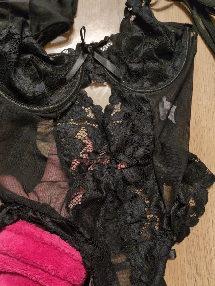 Lot 4 body femme neuf - photo numéro 9