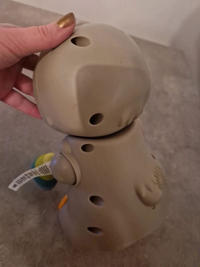 Jouet d'éveil Mathieu le paresseux musical lumineux T9mois TBE fisher price - photo numéro 3