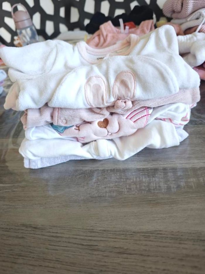 Lot vetements fille 1 moi - photo numéro 9