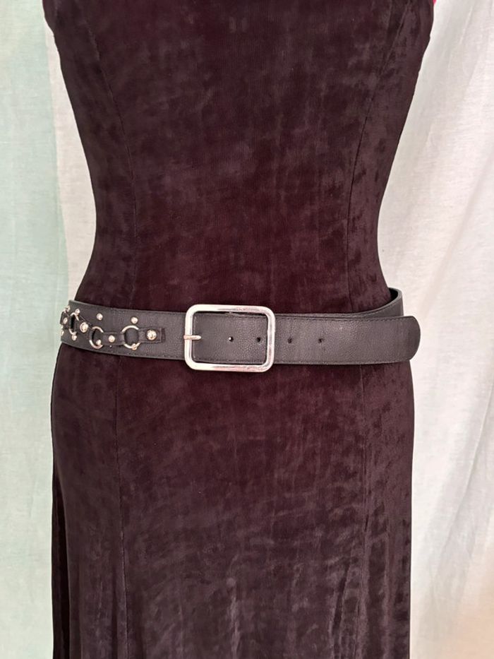 Superbe ceinture noire gothique/rock avec clous et anneaux et clous 90 cm neuve - photo numéro 2