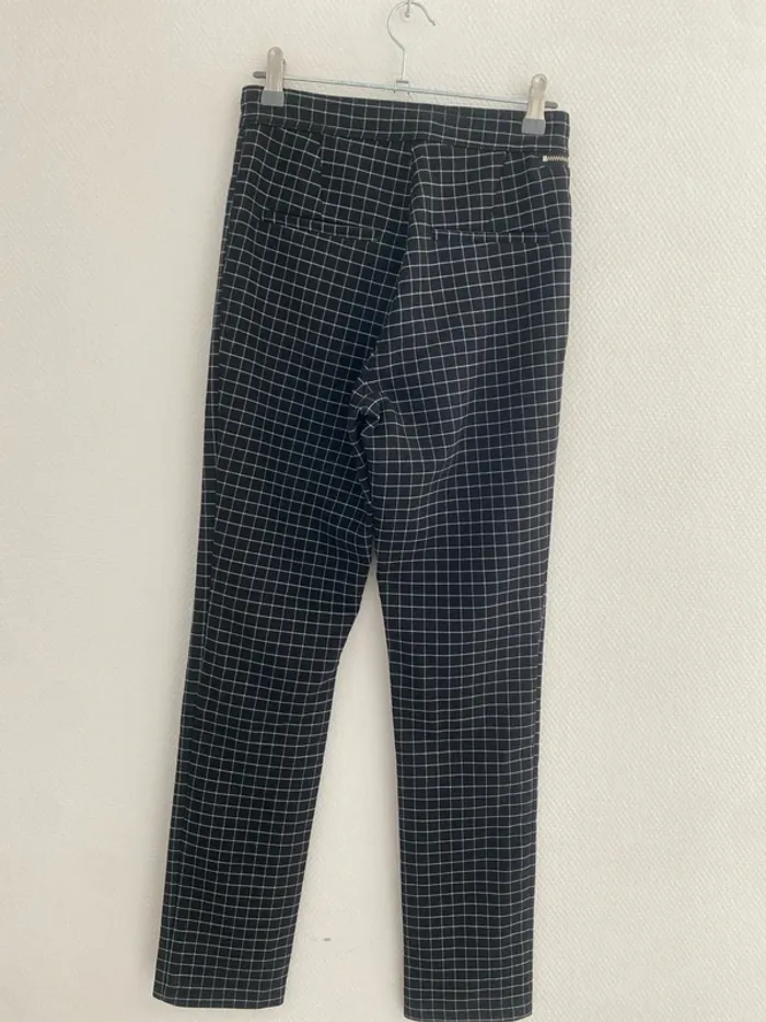 Pantalon noir à carreaux H&M - photo numéro 3
