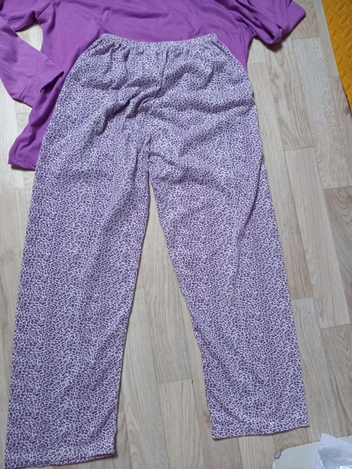 Pyjama neuf - photo numéro 10