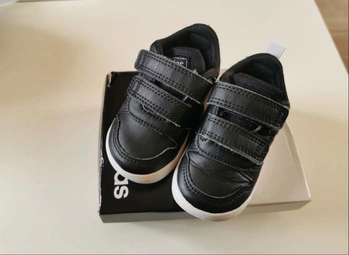 Baskets Adidas noire 19 - photo numéro 2