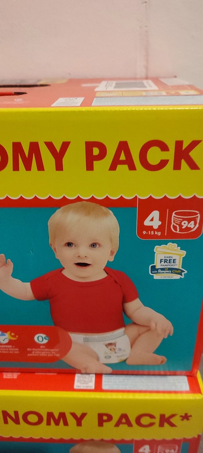 2 packs de 94 couches Pampers taille 4 pants - photo numéro 2