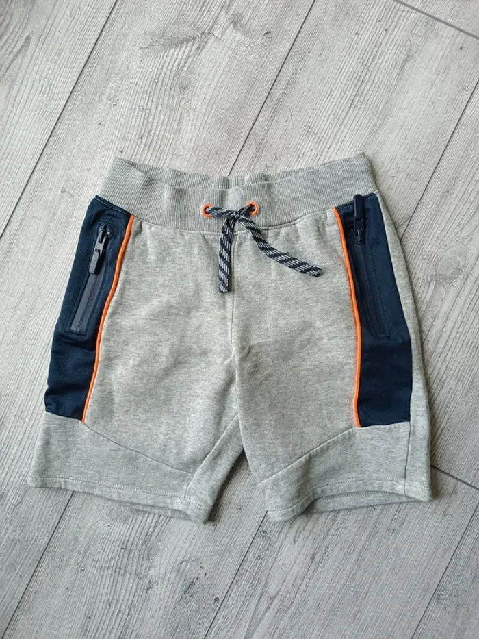 Short hm