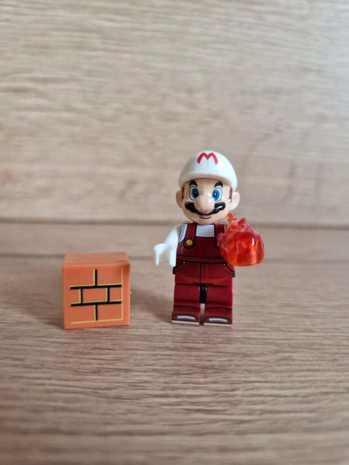 Figurine type lego Mario / Super Mario