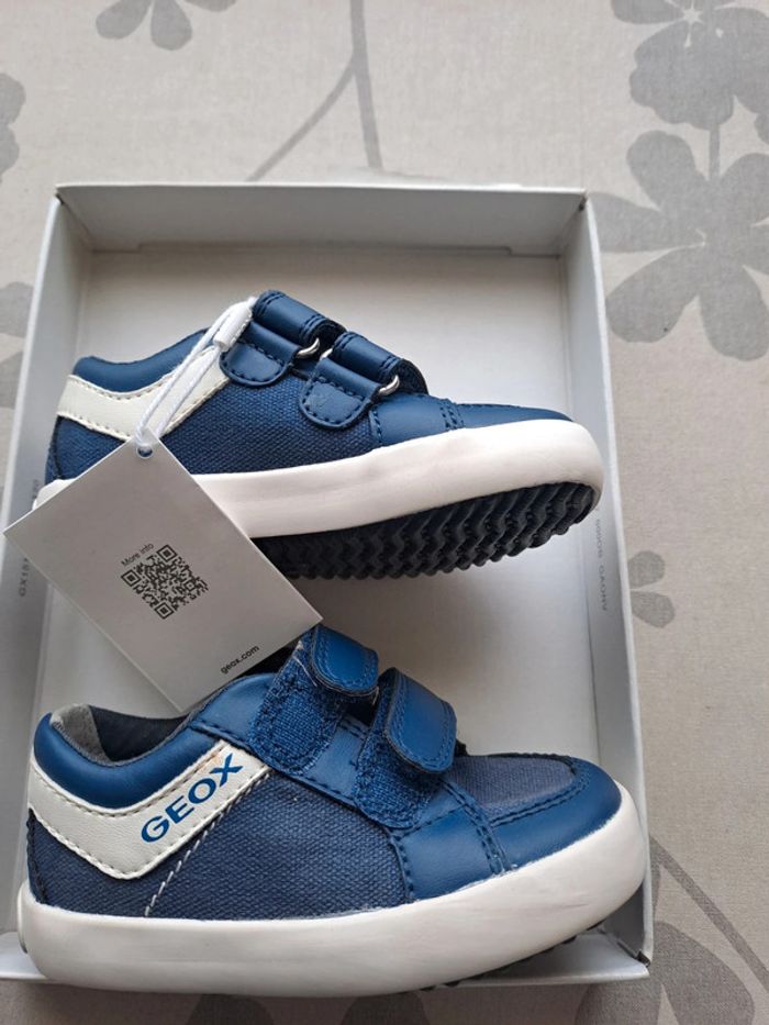 Baskets Geox Respira neuves - photo numéro 3