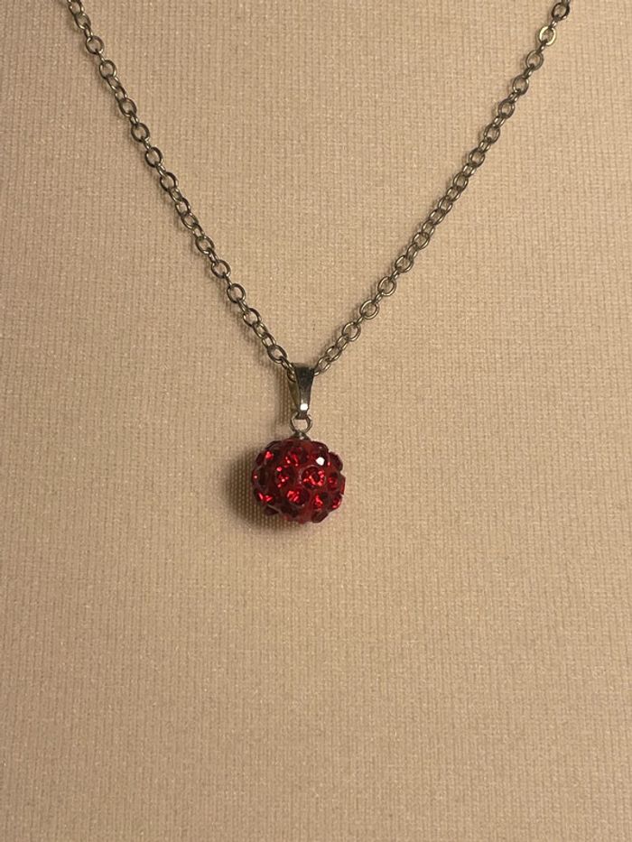 Collier et pendentif - photo numéro 2